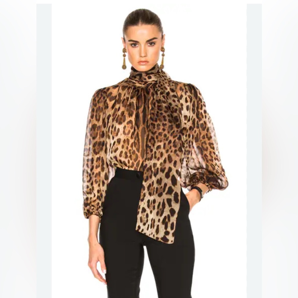 Dolce & Gabbana Brown
Leopard Print Bow-Tie Organza Blouse
